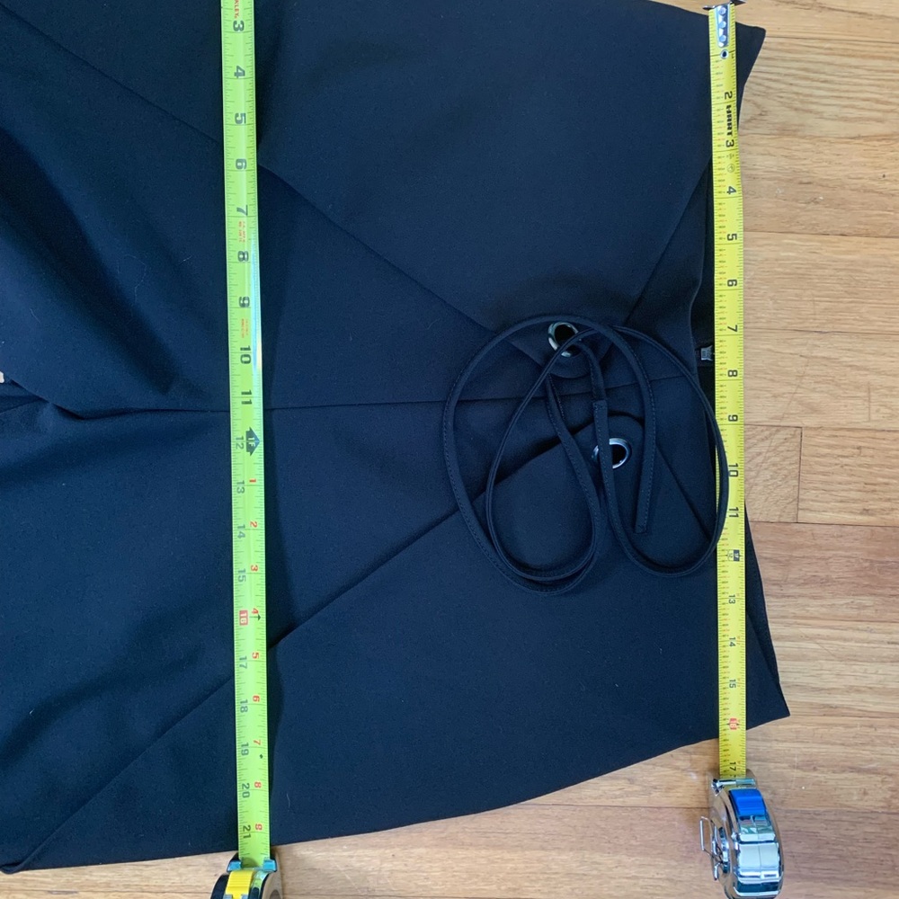 🆕 BCBG Max Azria high waist wrap pants - Picture 10 of 10